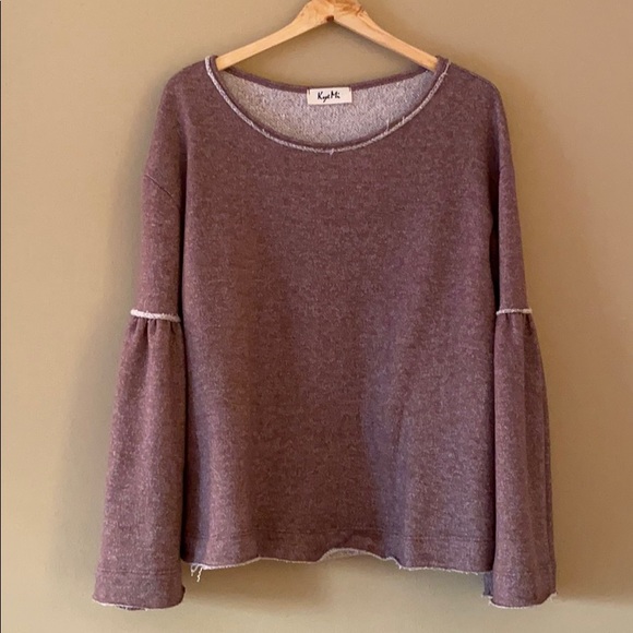 KyeMi Tops - NWOT KyeMi Boho Top